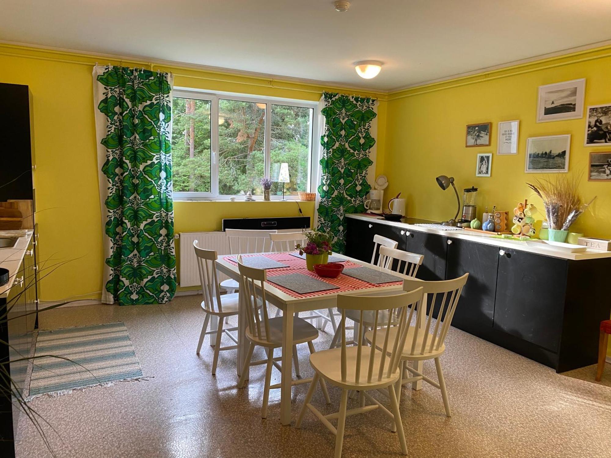 Iide Torgu Royal Guesthouse מראה חיצוני תמונה
