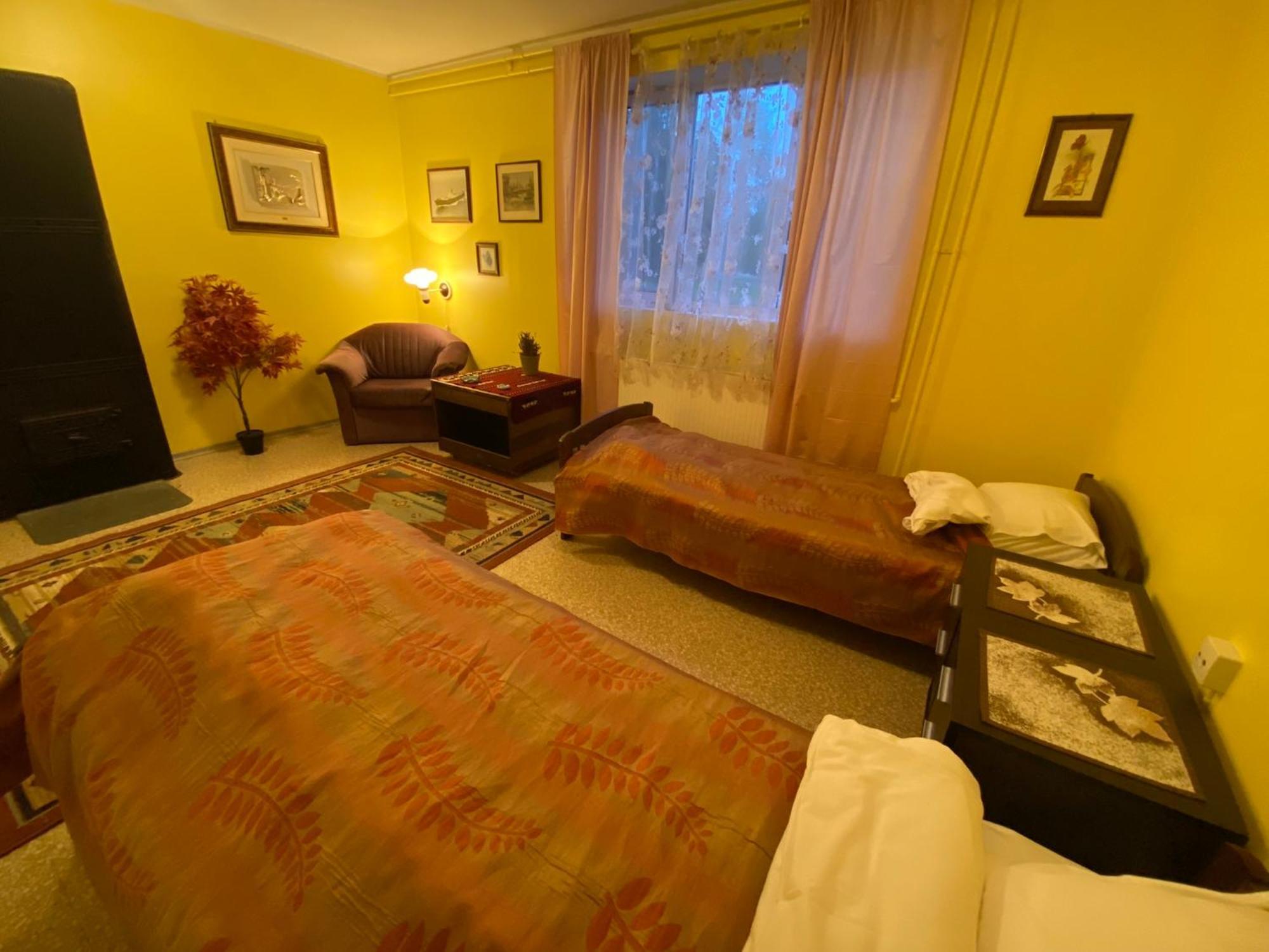 Iide Torgu Royal Guesthouse מראה חיצוני תמונה