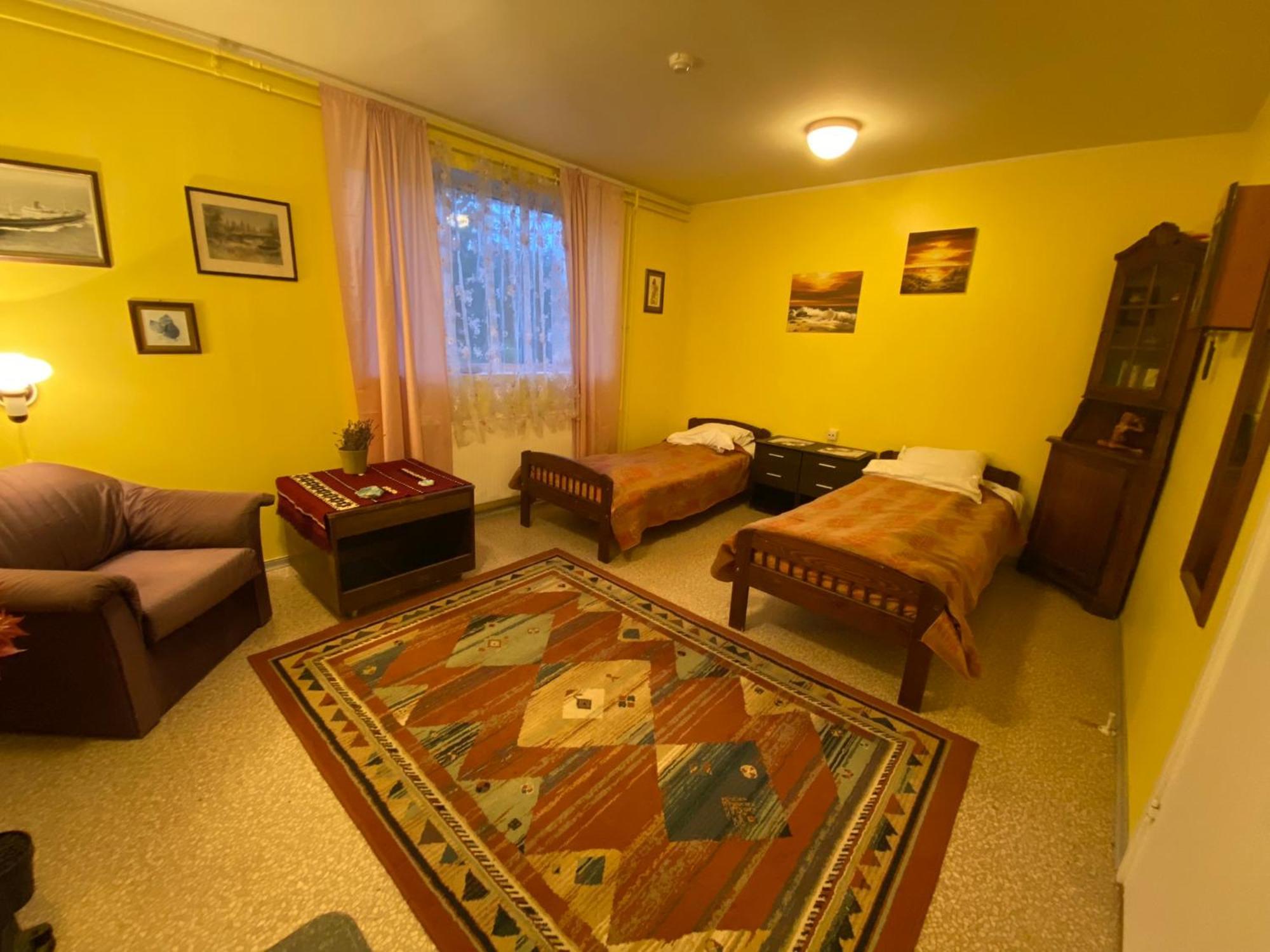 Iide Torgu Royal Guesthouse מראה חיצוני תמונה